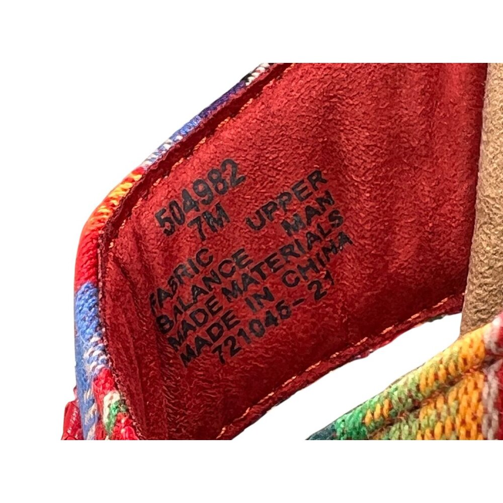 Minnetonka Red Leather Beaded Sandals Flip Flops Thongs 7M Womens Wedge Heel - Picture 5 of 12